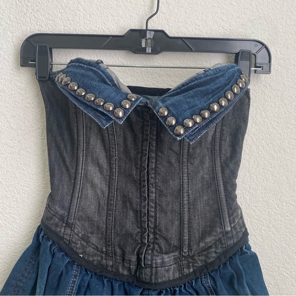 GUESS Project Runway “Natazha” Corset Lace-up Studded Denim Dress Size 1 (XS) - Picture 11 of 16